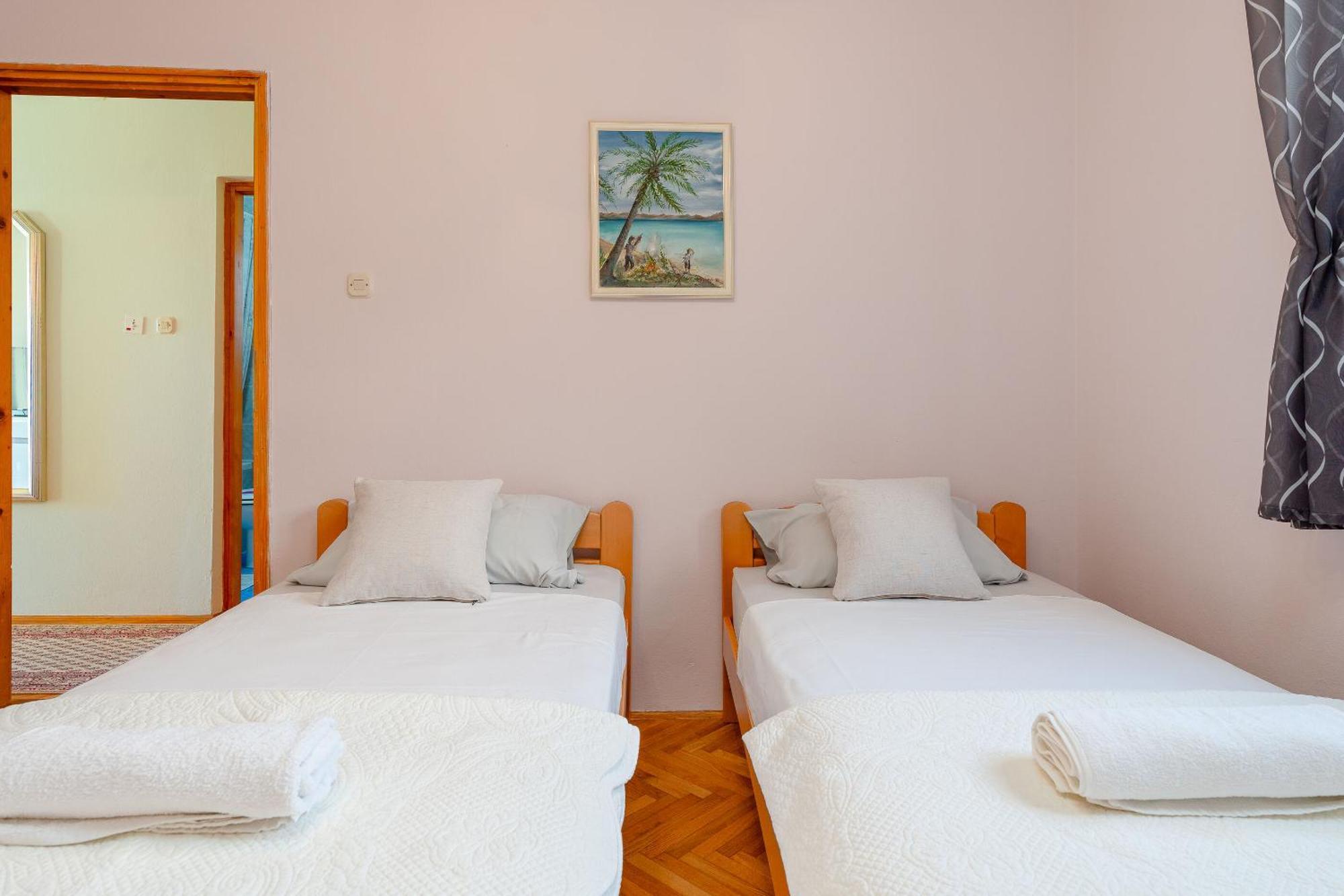 נובליה Apartments Jasna מראה חיצוני תמונה
