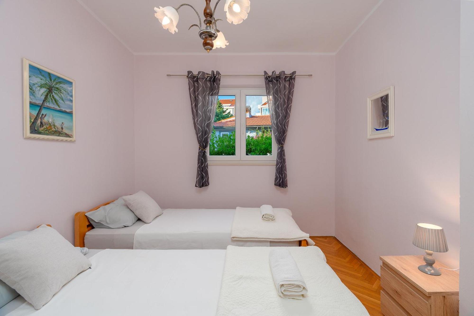 נובליה Apartments Jasna מראה חיצוני תמונה