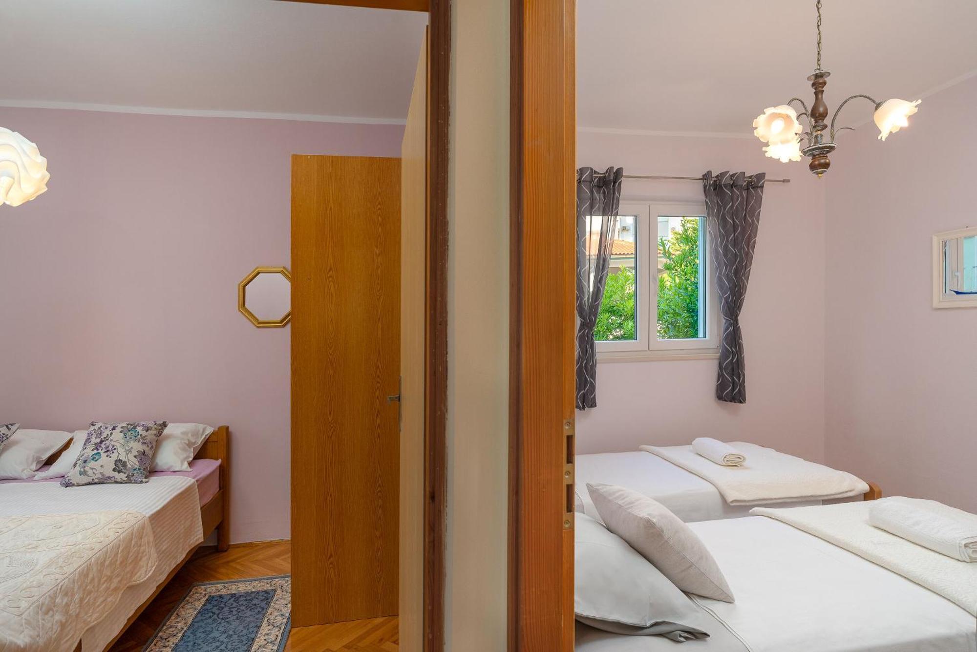 נובליה Apartments Jasna מראה חיצוני תמונה