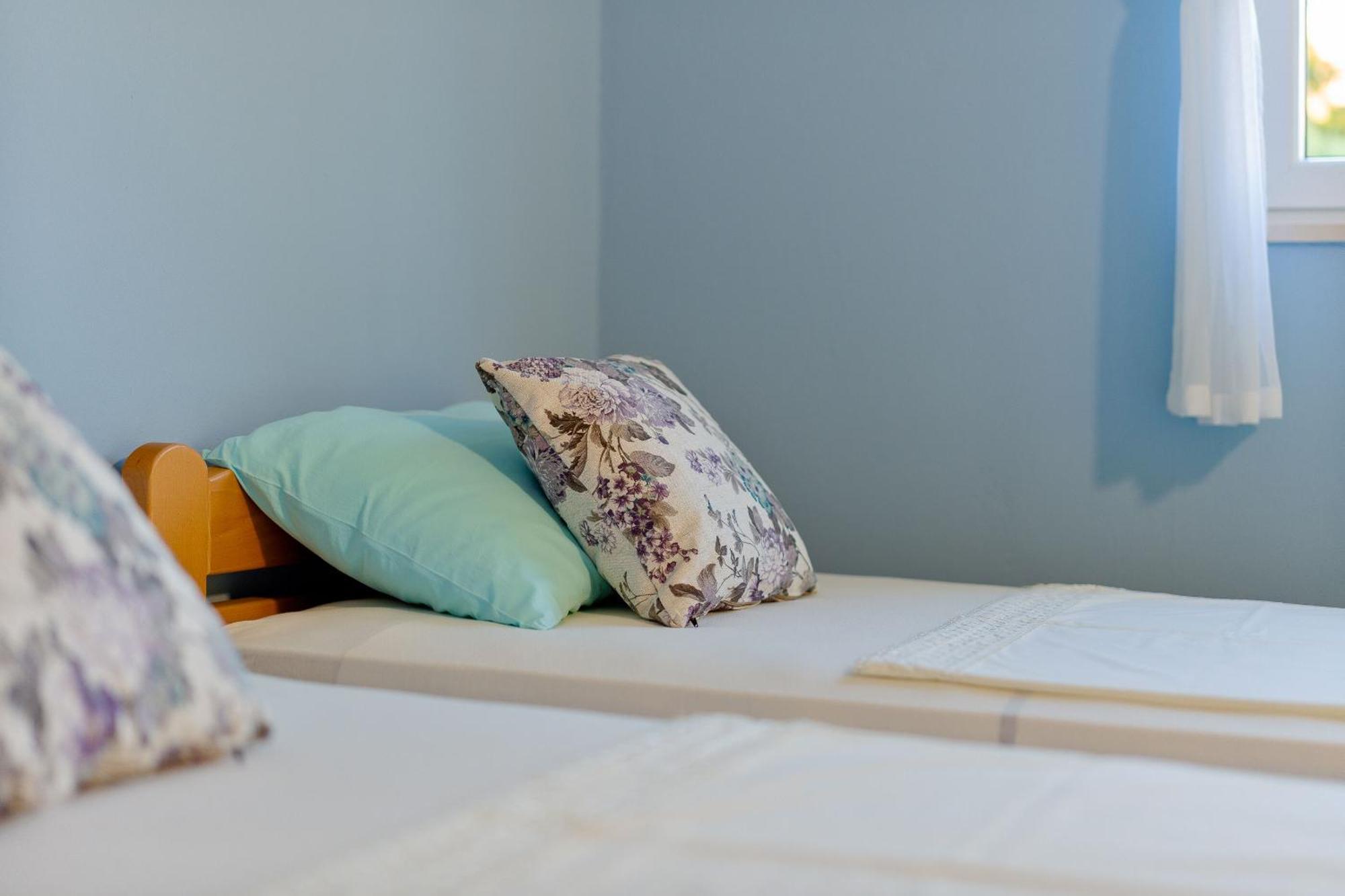 נובליה Apartments Jasna מראה חיצוני תמונה