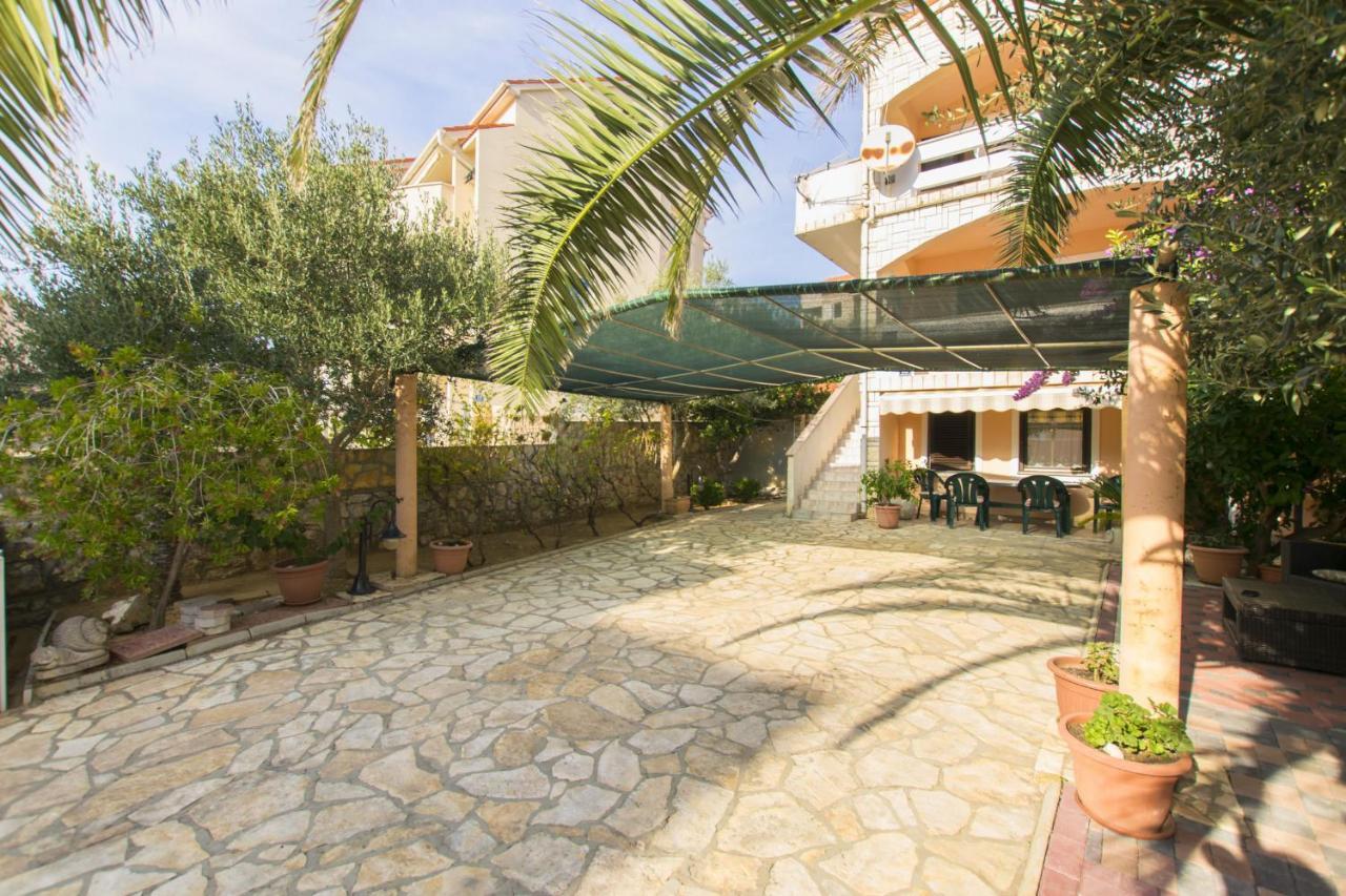 נובליה Apartments Jasna מראה חיצוני תמונה